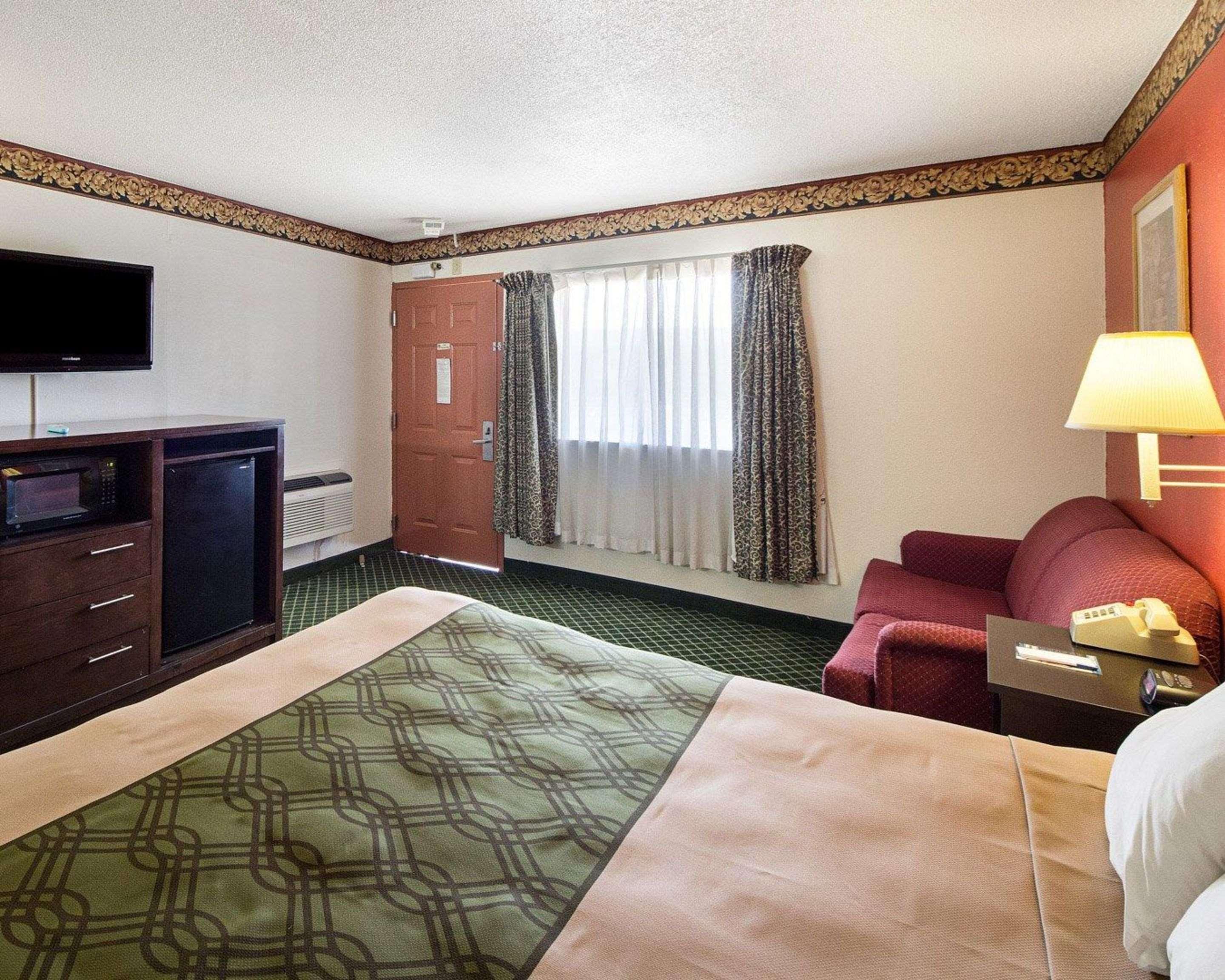 Rodeway Inn San Antonio Lackland Afb - Seaworld Екстер'єр фото