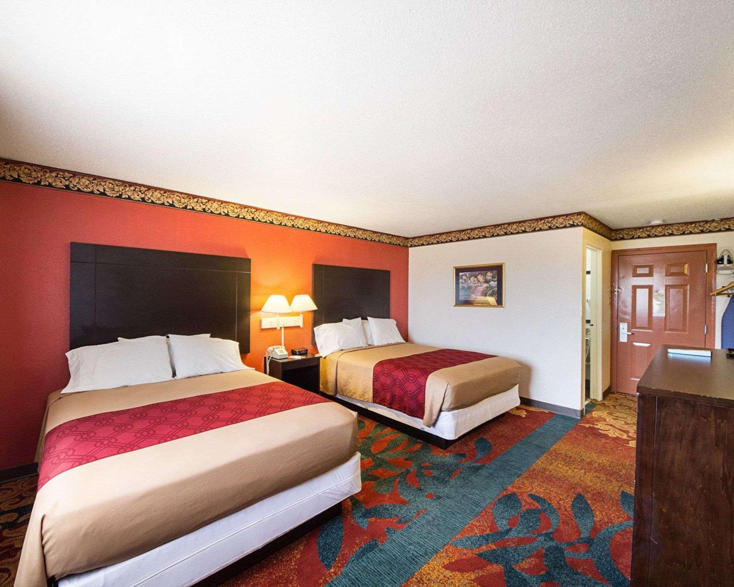 Rodeway Inn San Antonio Lackland Afb - Seaworld Екстер'єр фото