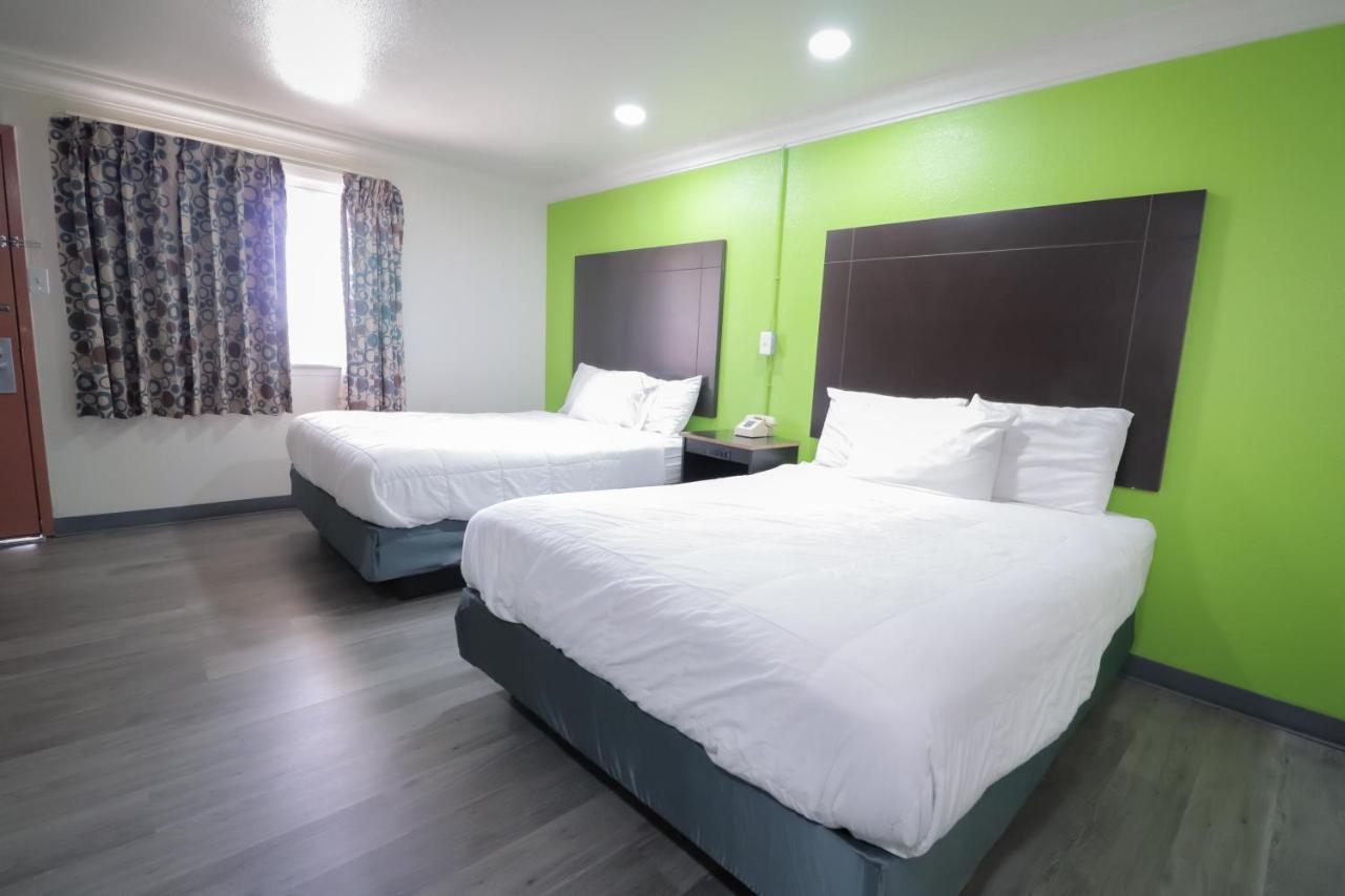 Rodeway Inn San Antonio Lackland Afb - Seaworld Екстер'єр фото