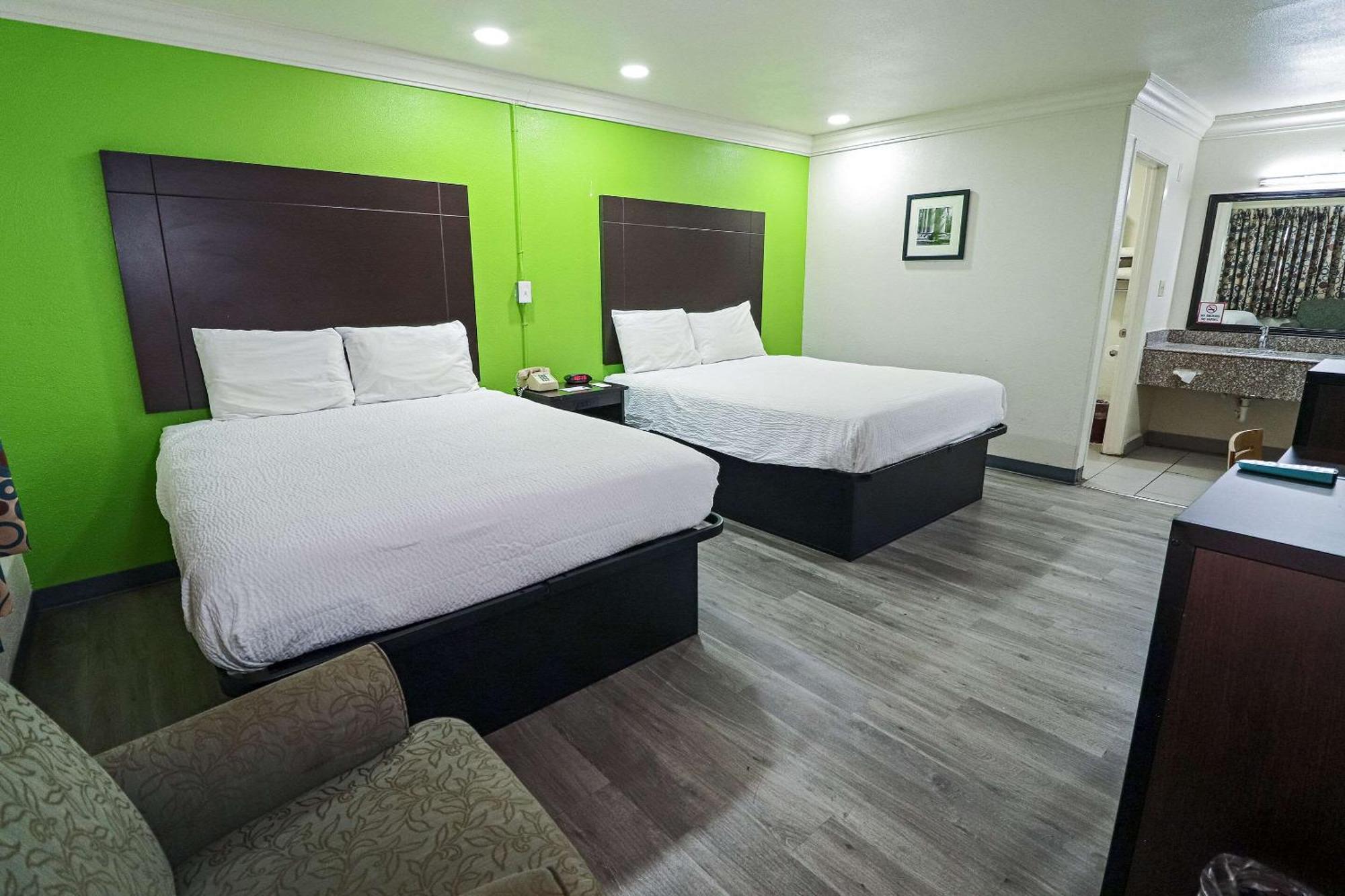 Rodeway Inn San Antonio Lackland Afb - Seaworld Екстер'єр фото